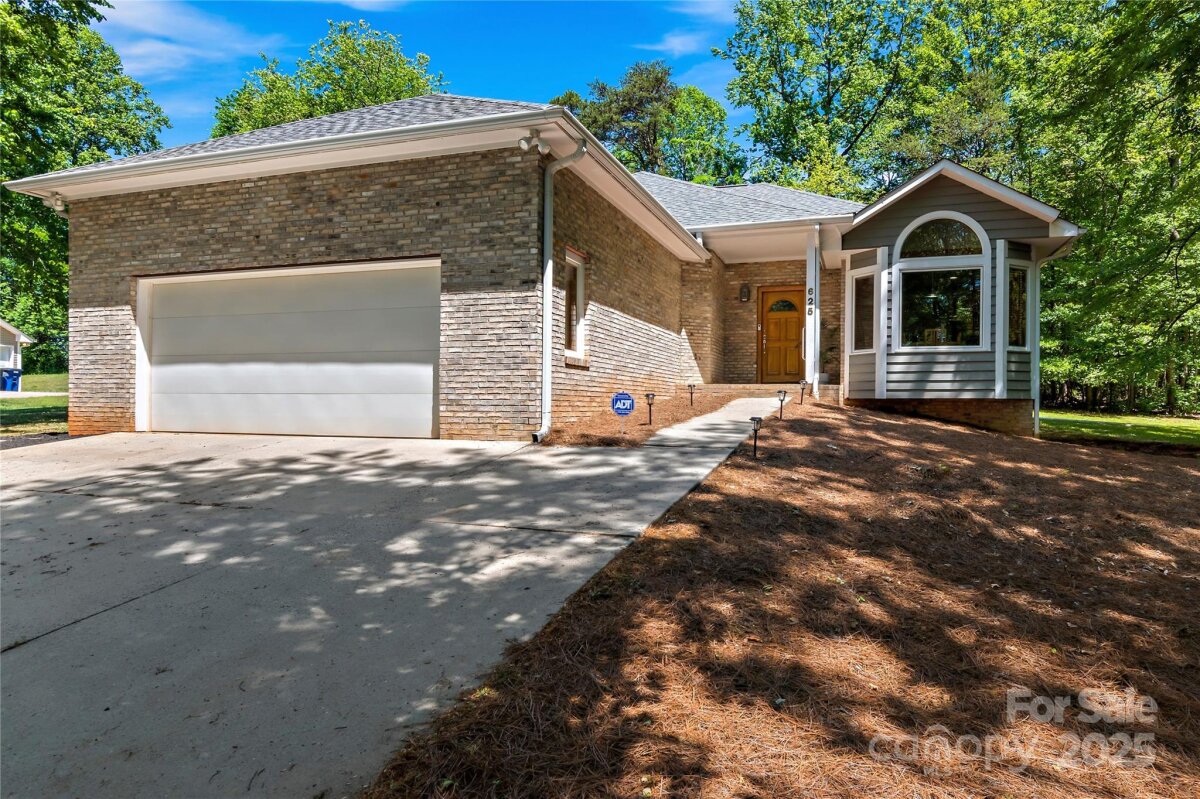 625 Trotters Ridge Lane, Kernersville, NC 27284, MLS # 4252342