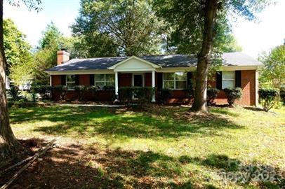 8205 Meadowind Circle, Charlotte, NC 28226, MLS # 4252385