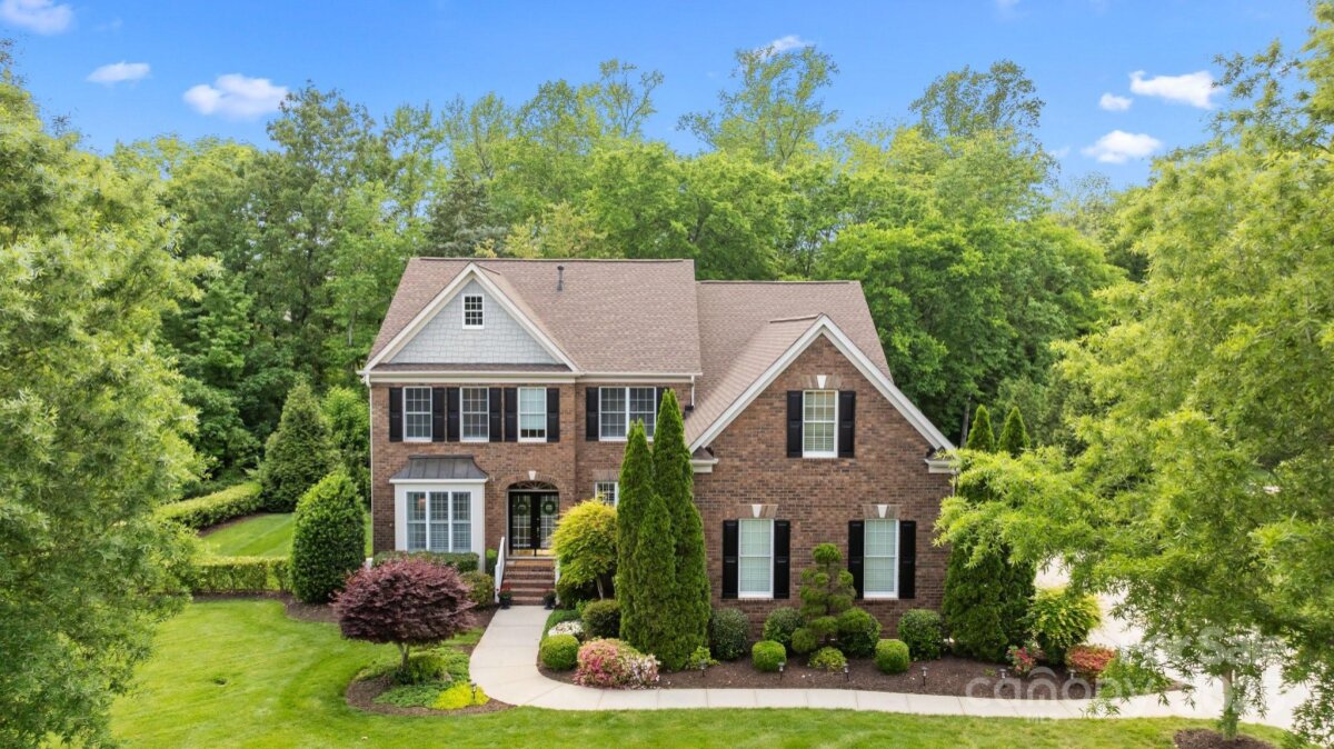 2025 Groves Edge Lane, Waxhaw, NC 28173, MLS # 4252421