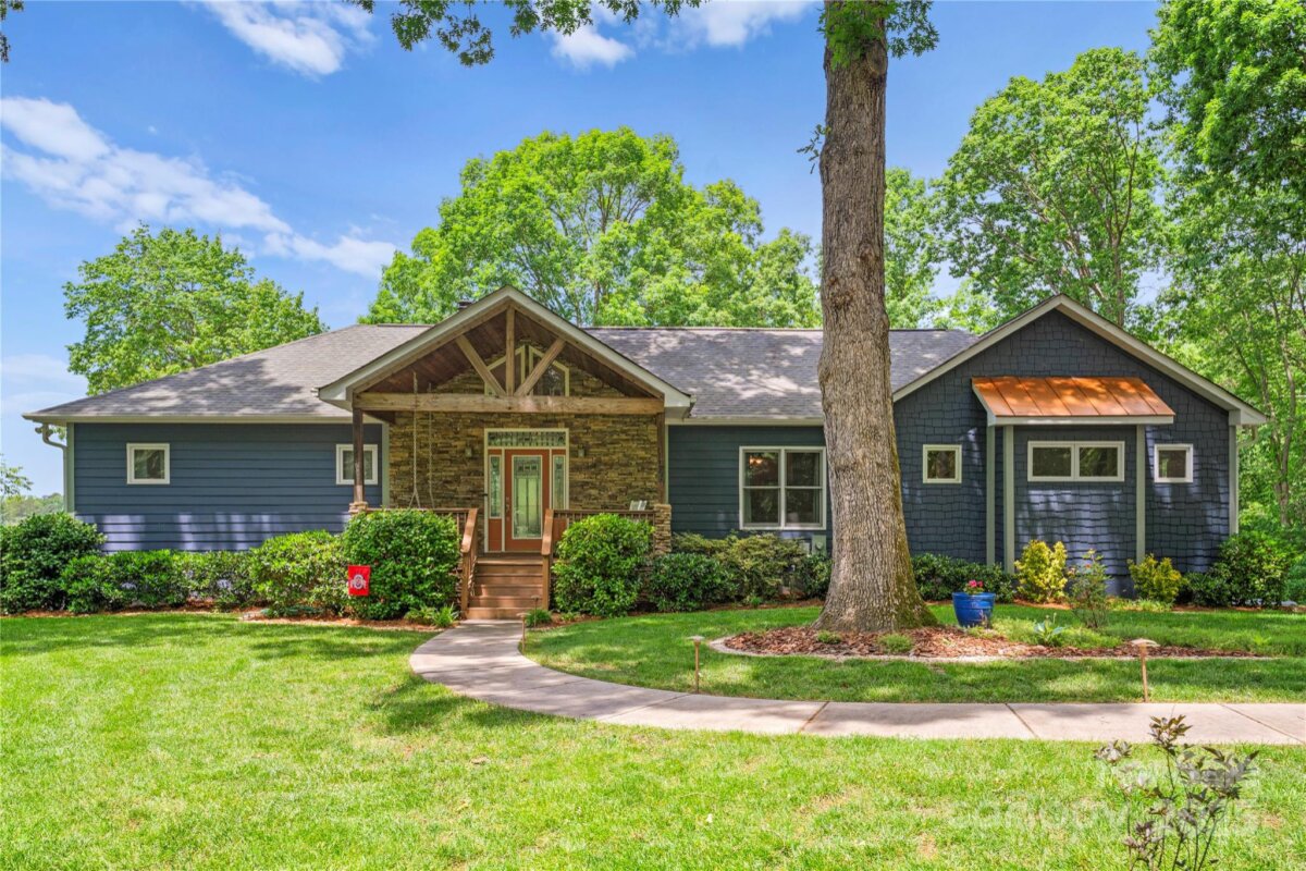 146 Paradise Peninsula Road, Mooresville, NC 28117, MLS # 4252664