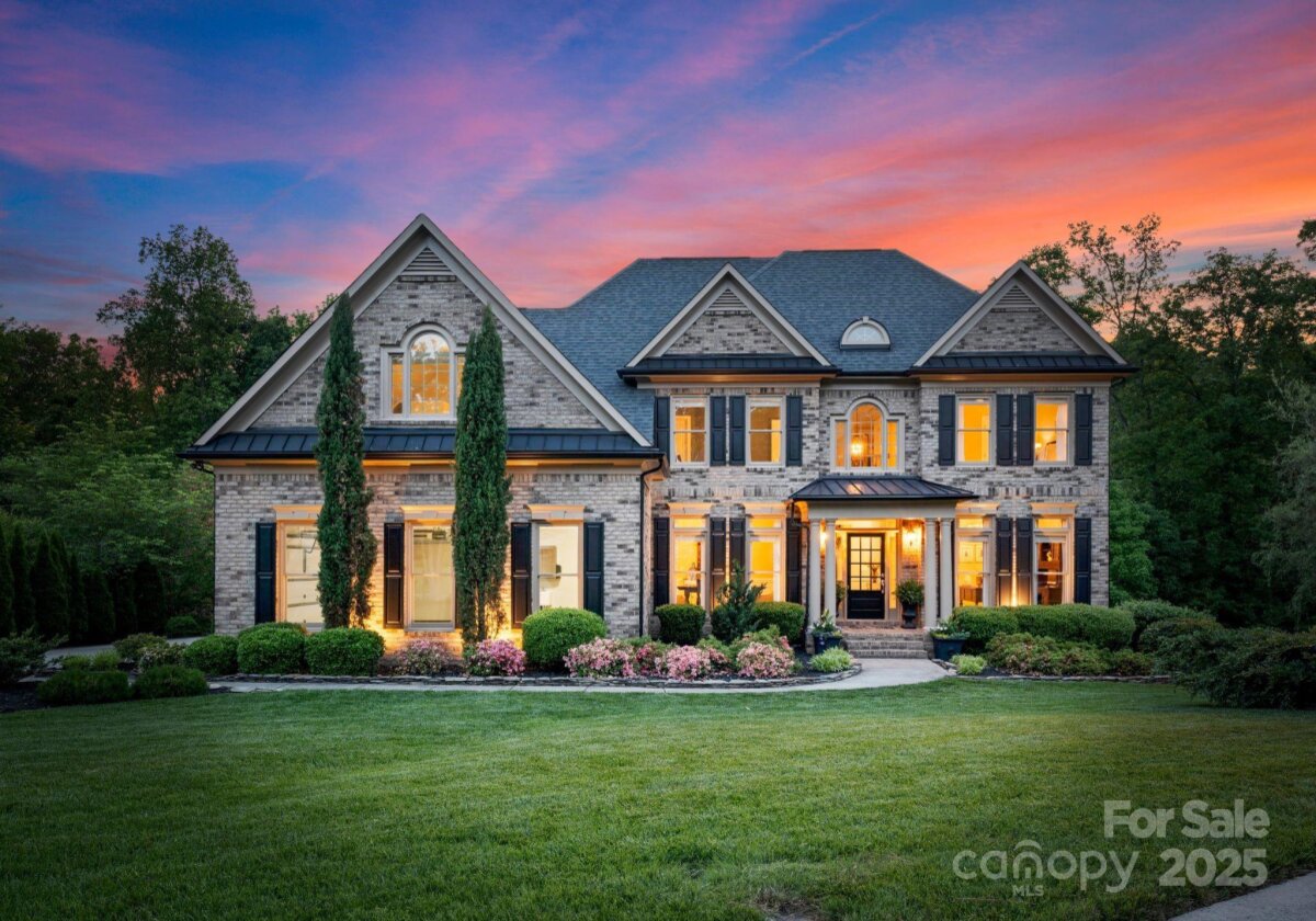 1021 Westbury Drive, Matthews, NC 28104, MLS # 4252670