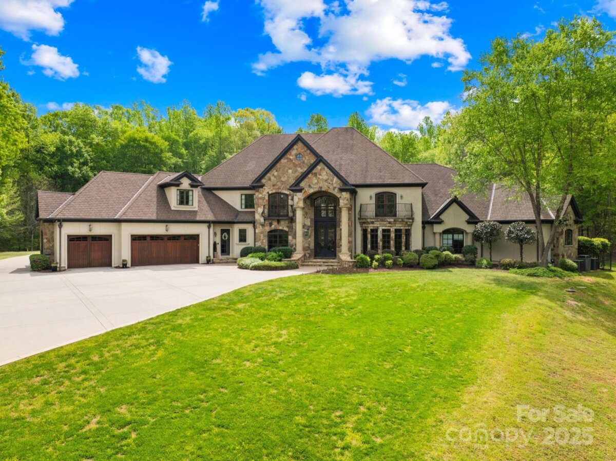 8451 Ridgewood Road, Sherrills Ford, NC 28673, MLS # 4252707