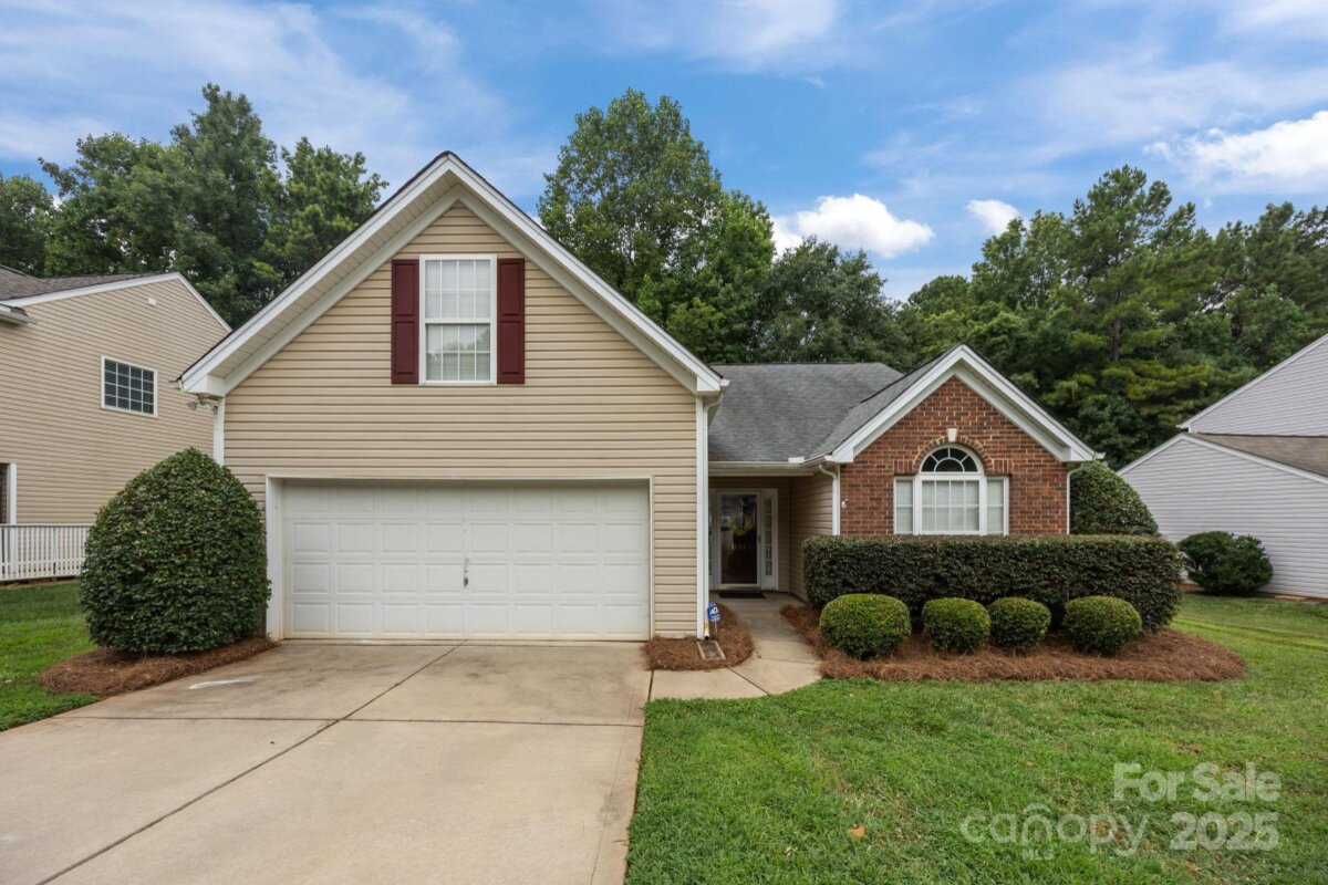 1614 Eagle Lake Drive, Fort Mill, SC 29707, MLS # 4252916