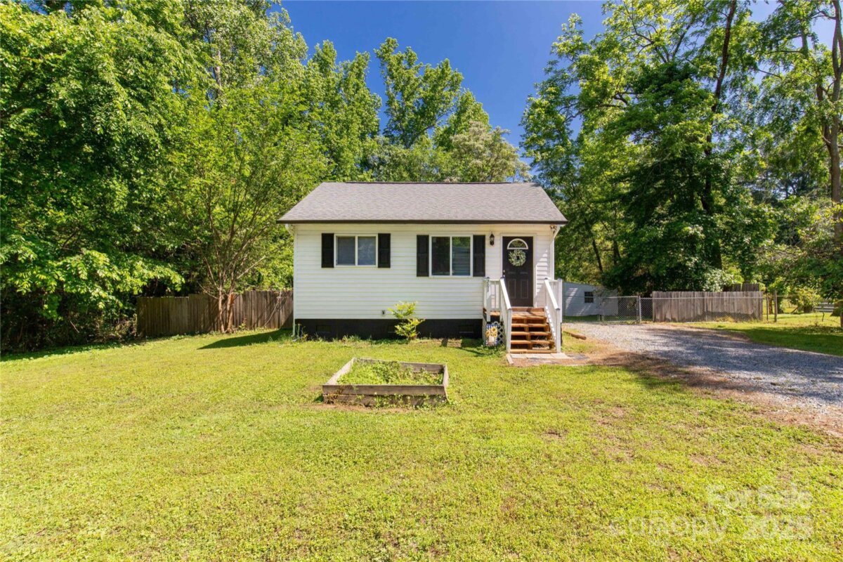 201 Trinity Street, Clover, SC 29710, MLS # 4253318