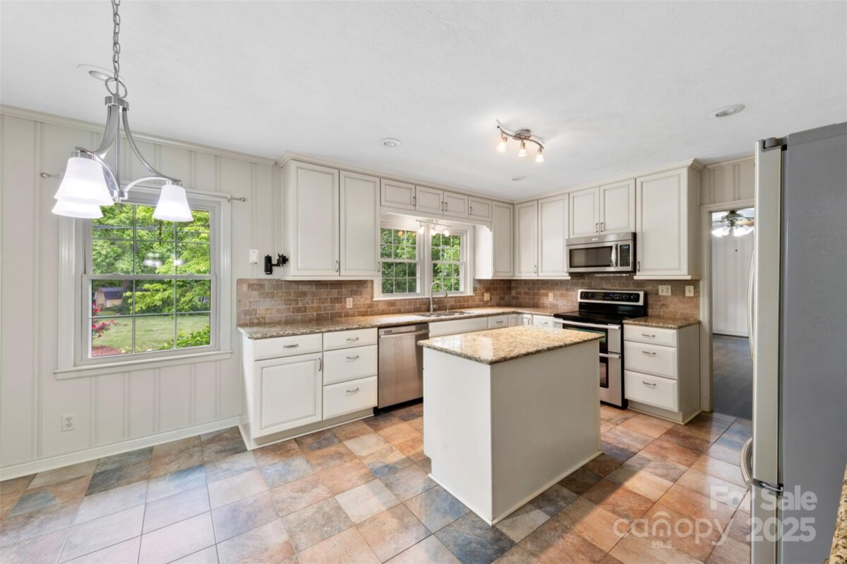 2410 Armstrong Park Drive, Gastonia, NC 28054, MLS # 4253353