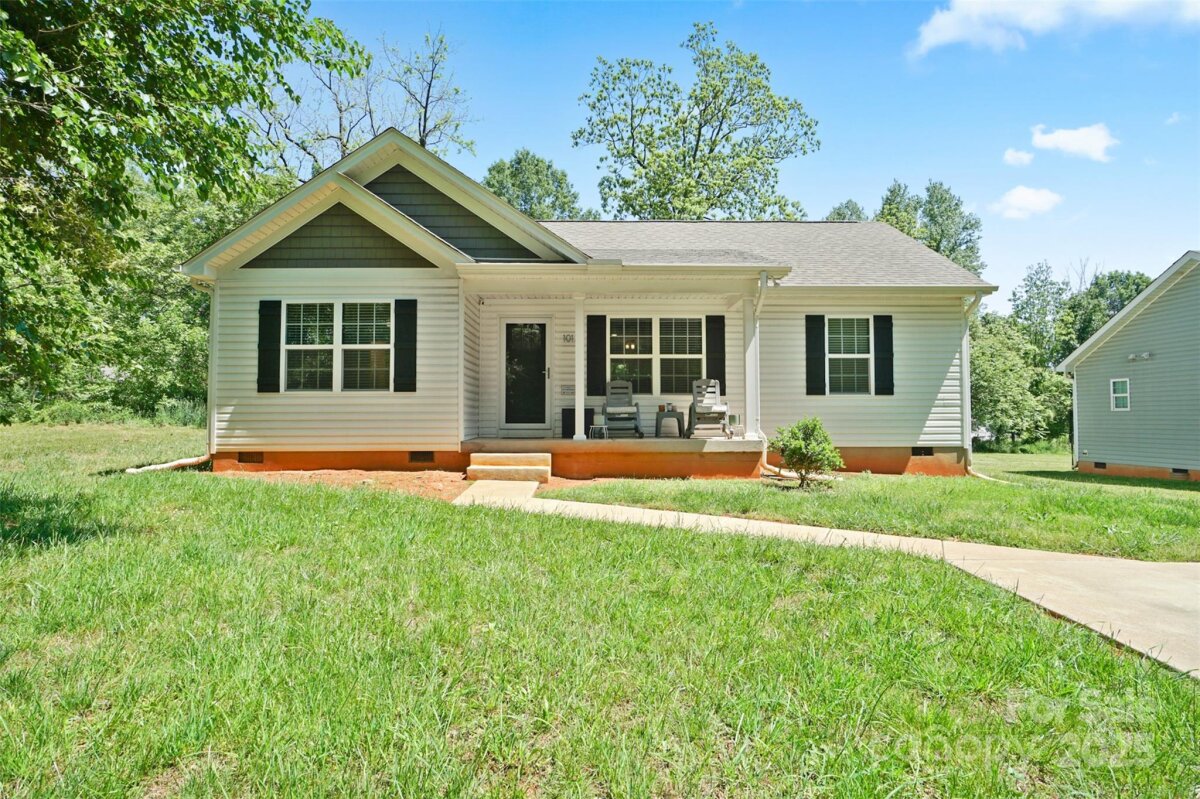 1013 Old Charlotte Road, Statesville, NC 28677, MLS # 4253382
