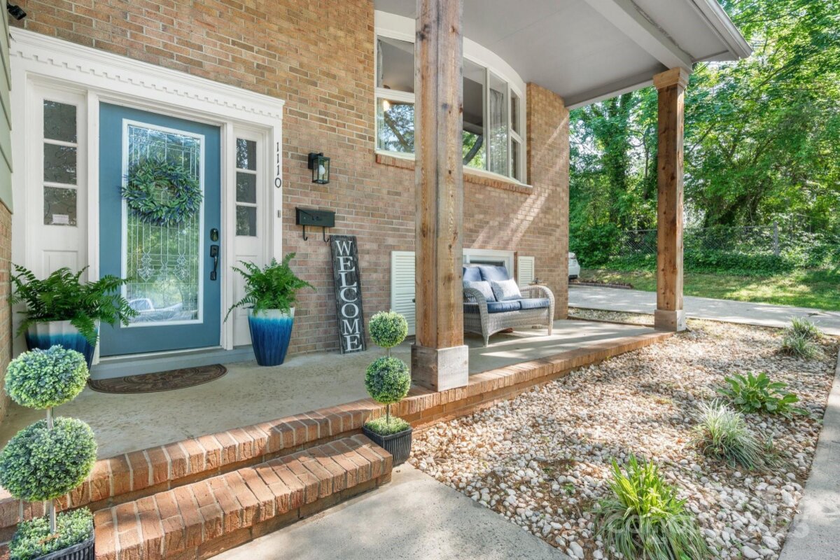 1110 16th Avenue Place, Hickory, NC 28601, MLS # 4253626
