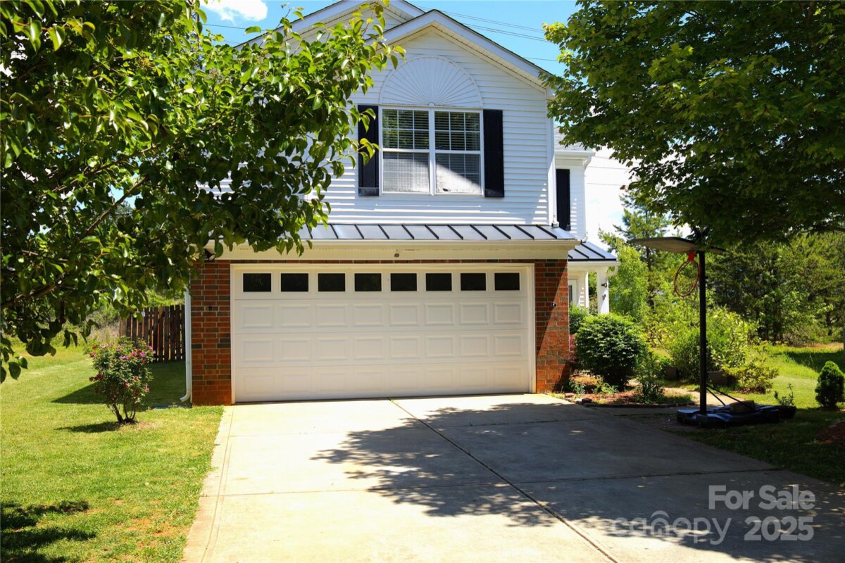 6614 Wicked Oak Lane, Charlotte, NC 28216, MLS # 4253704
