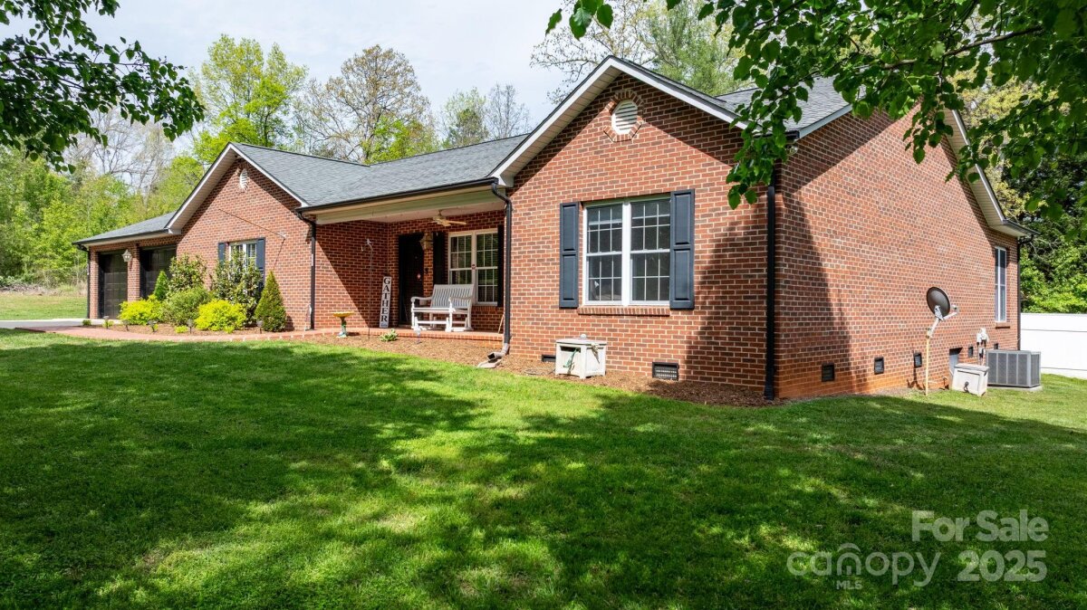 503 Sanford Gragg Road, Hudson, NC 28638, MLS # 4253917
