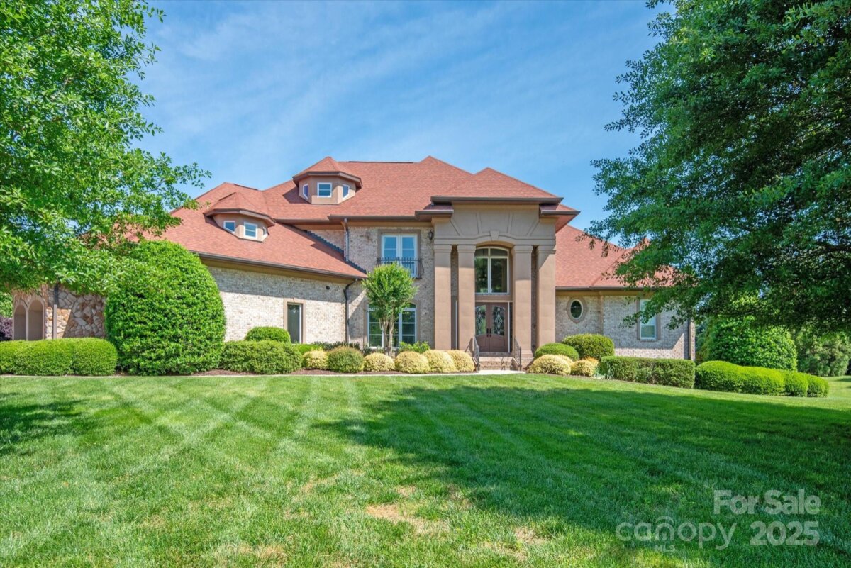 8904 Woodhall Lake Drive, Waxhaw, NC 28173, MLS # 4253927