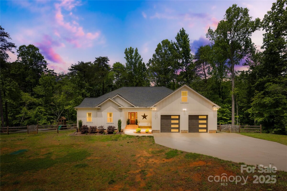 5615 American Way, Denver, NC 28037, MLS # 4254006