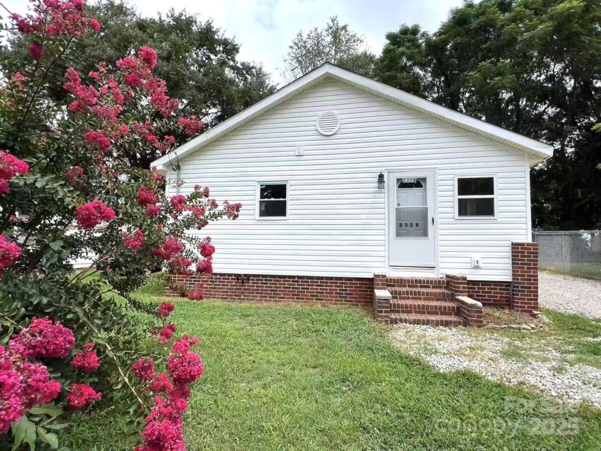 2328 Milton Avenue, Gastonia, NC 28052, MLS # 4254025