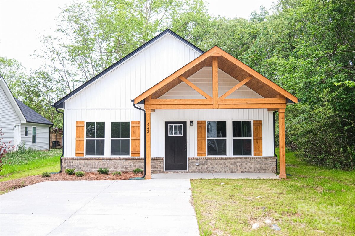 New Pineola Road, Charlotte, NC 28208, MLS # 4254028