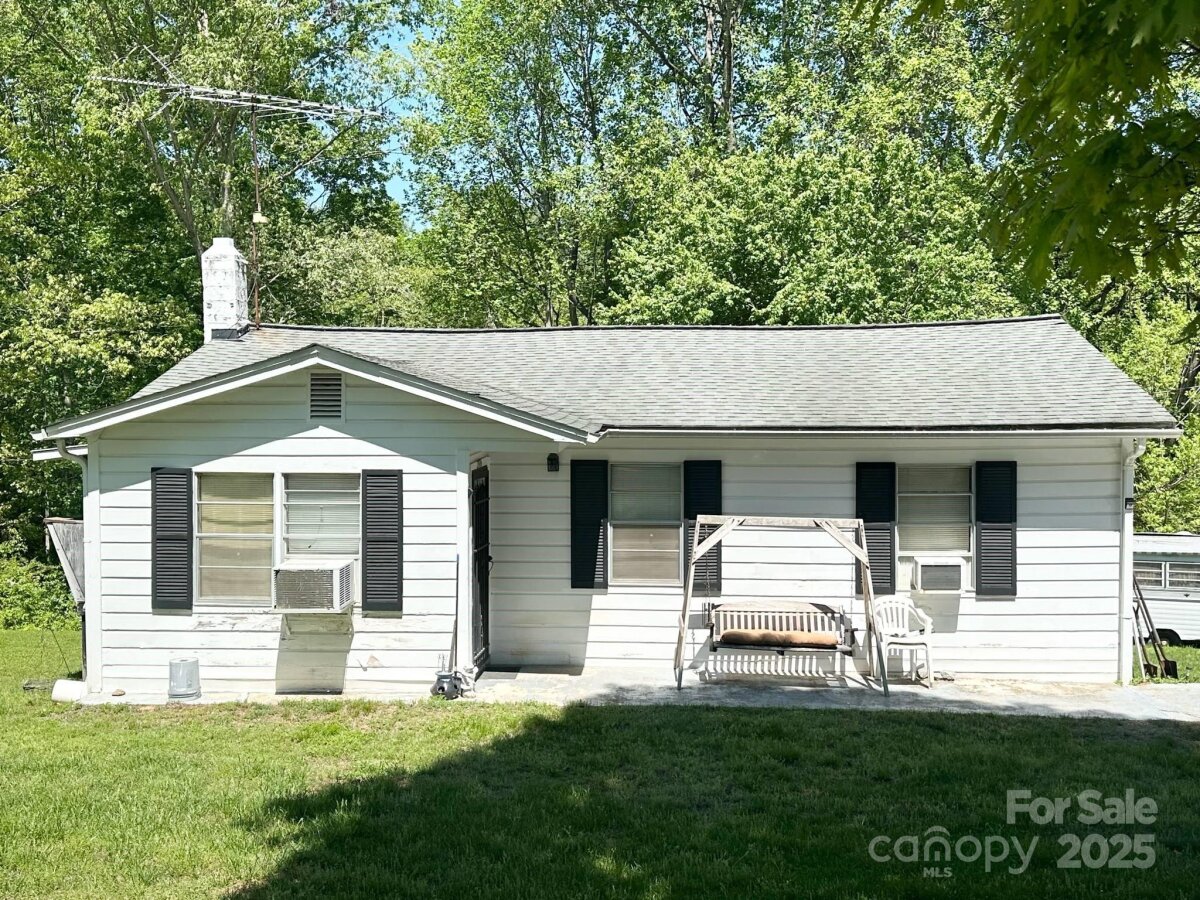 2886 Everhart Lane, Hudson, NC 28638, MLS # 4254089