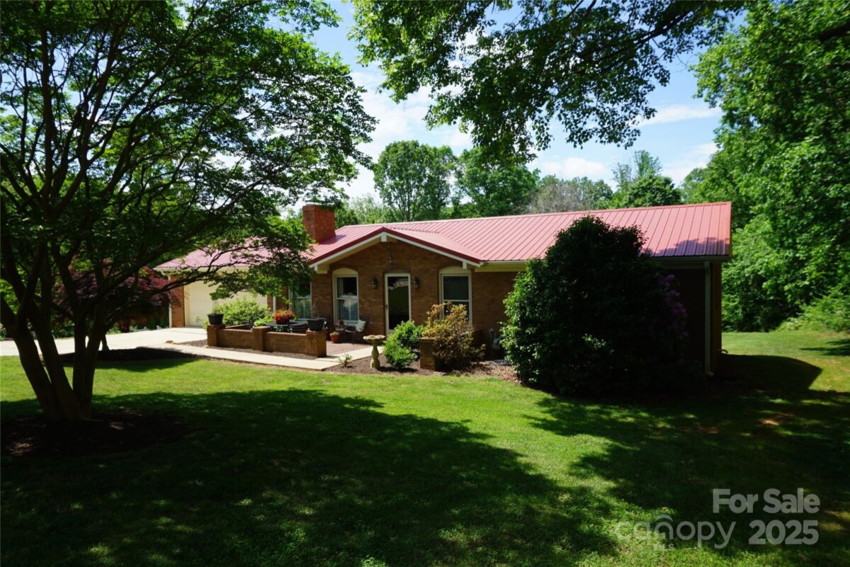 No address provided, Hickory, NC 28602, MLS # 4254220