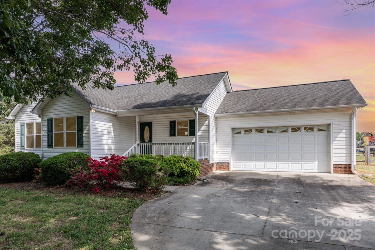 4751 Kemp Dellinger Road, Maiden, NC 28650, MLS # 4254221