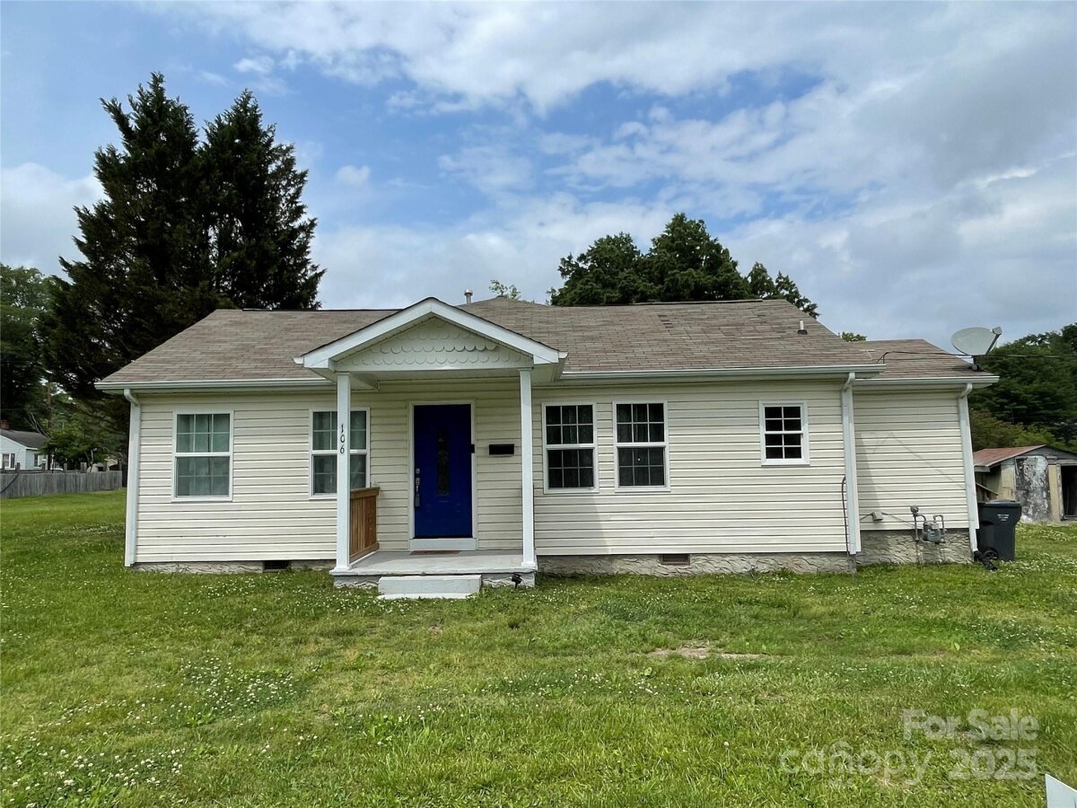 106 E Gibbs Street, Dallas, NC 28034, MLS # 4254547
