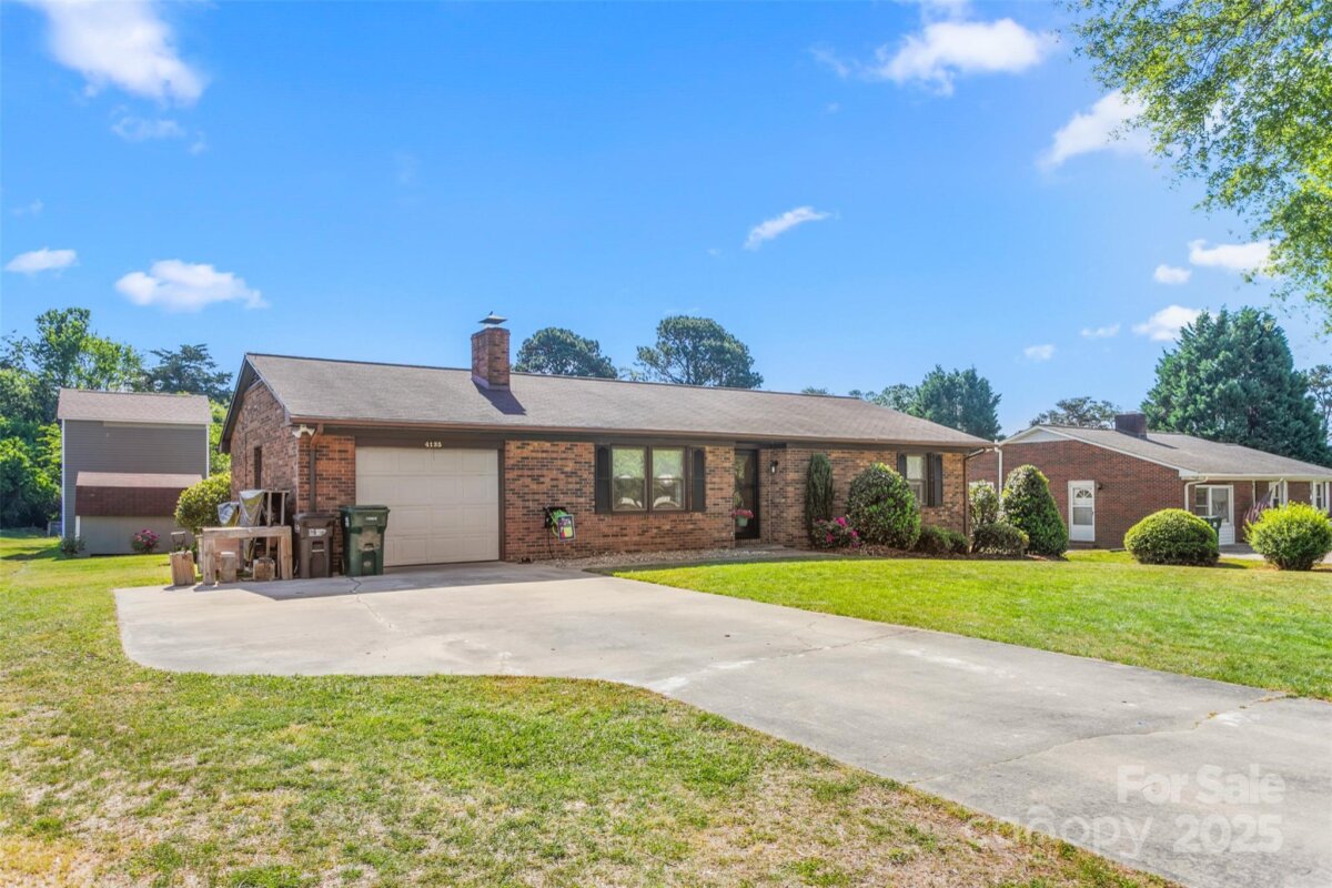 4135 Sawmill Road, Winston Salem, NC 27107, MLS # 4254548