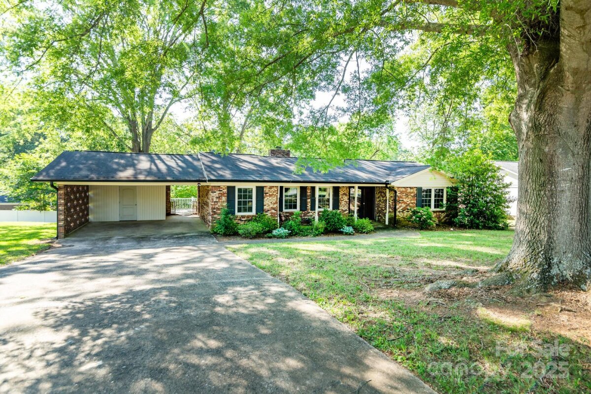1211 Starlight Drive, Shelby, NC 28152, MLS # 4254707