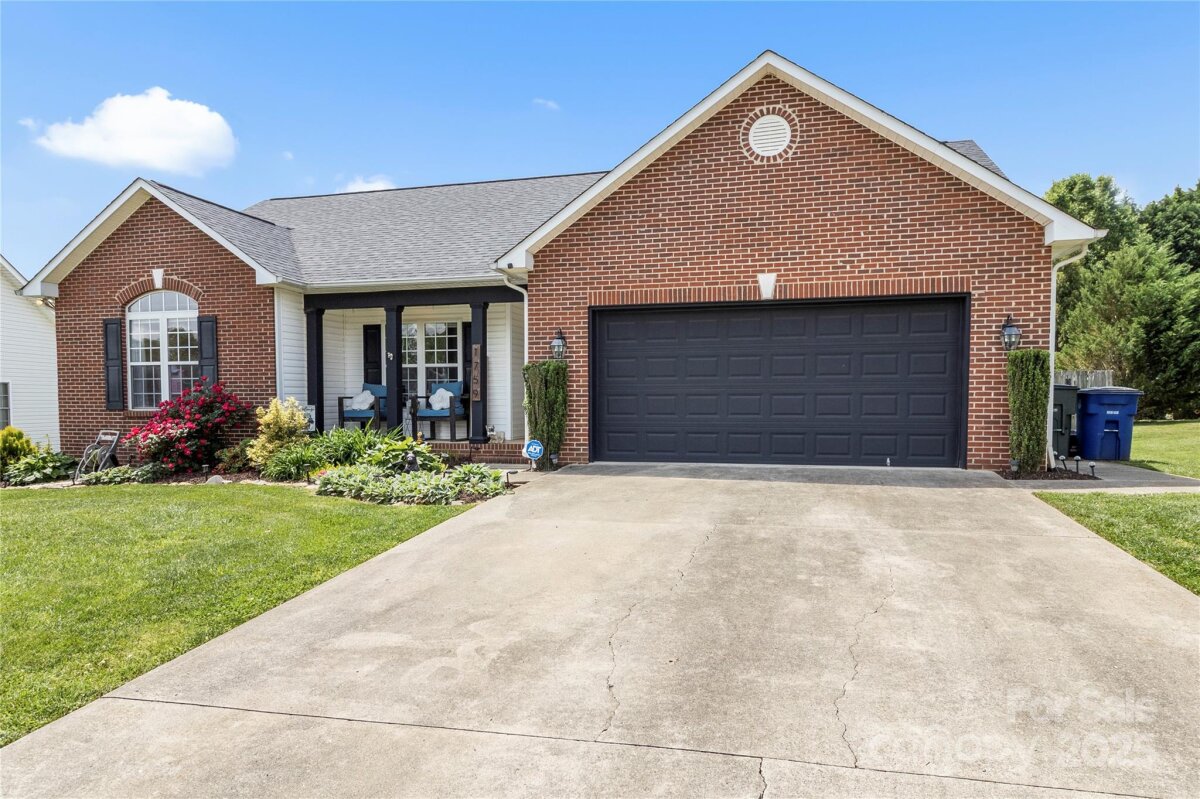 1759 NW Pipers Ridge Circle, Conover, NC 28613, MLS # 4254714