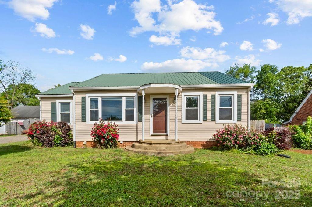 531 Lower Creek Drive, Lenoir, NC 28645, MLS # 4254808