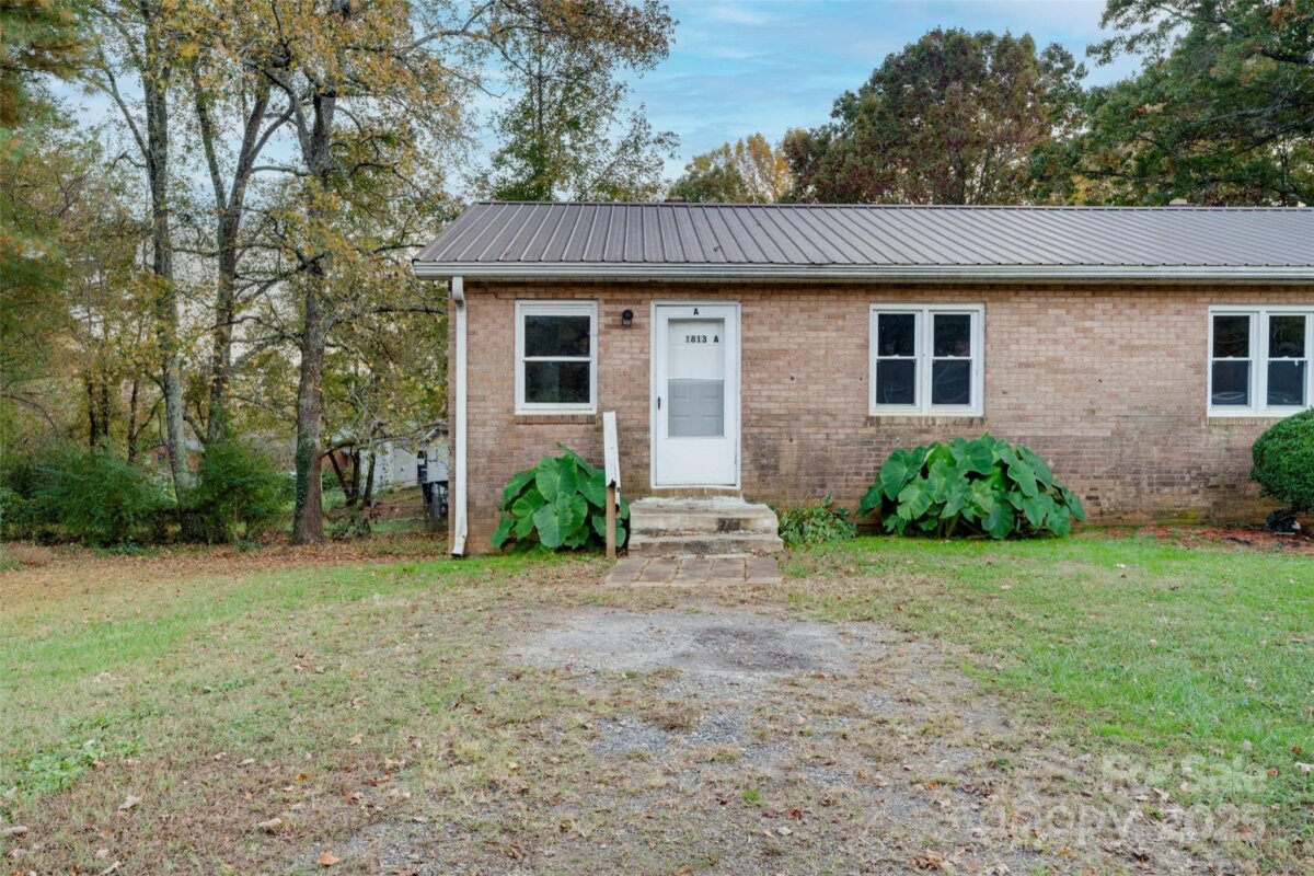 1813 Younger Avenue, Statesville, NC 28677, MLS # 4254869