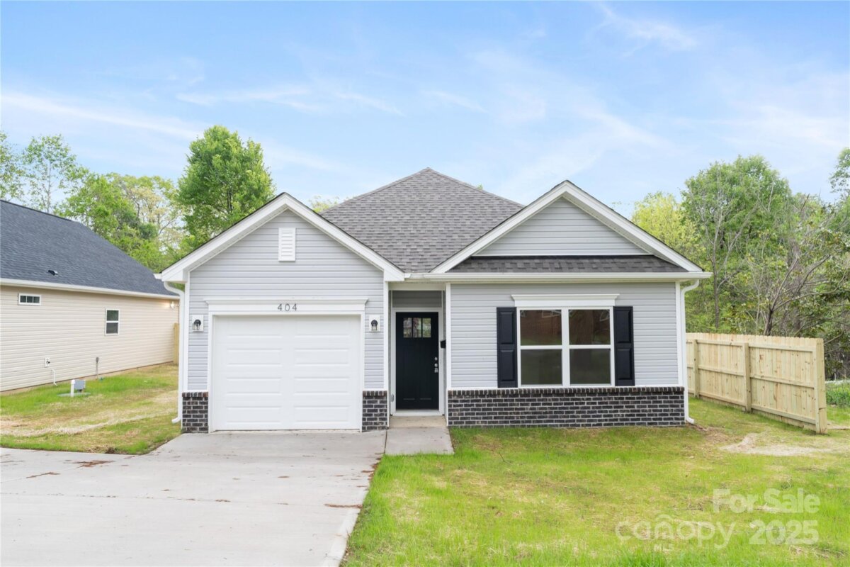 401 Groves Street, Lowell, NC 28098, MLS # 4255192
