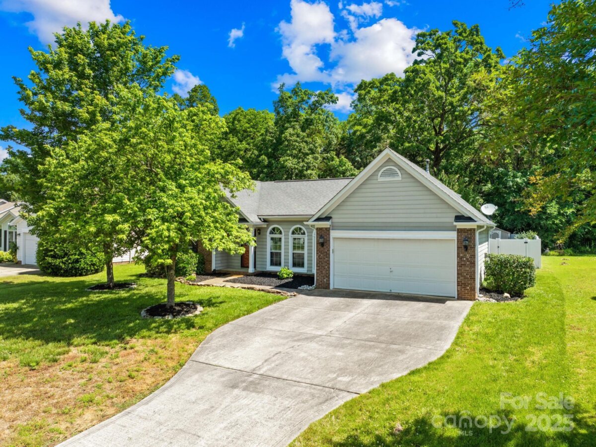 3006 Emerald Meadow Lane, Charlotte, NC 28273, MLS # 4255235