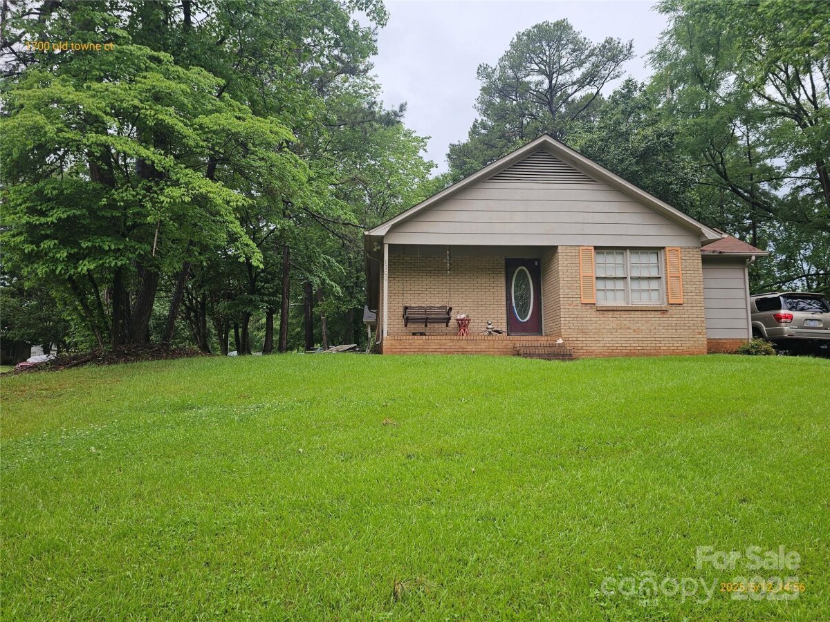 1700 Old Towne Court, Charlotte, NC 28217, MLS # 4255243