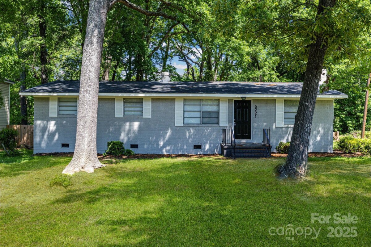 5221 Wales Street, Charlotte, NC 28269, MLS # 4255305