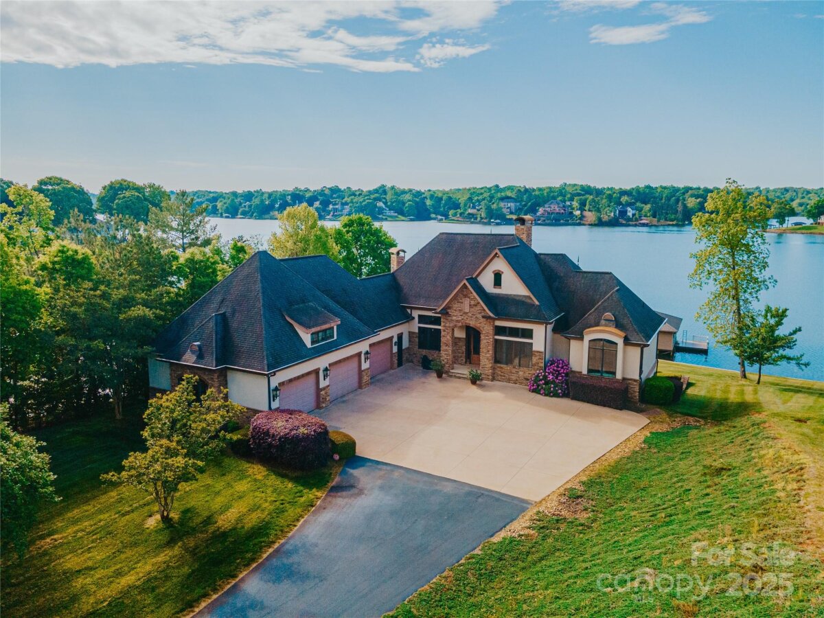 6205 Plantation Pointe Drive, Granite Falls, NC 28630, MLS # 4255376