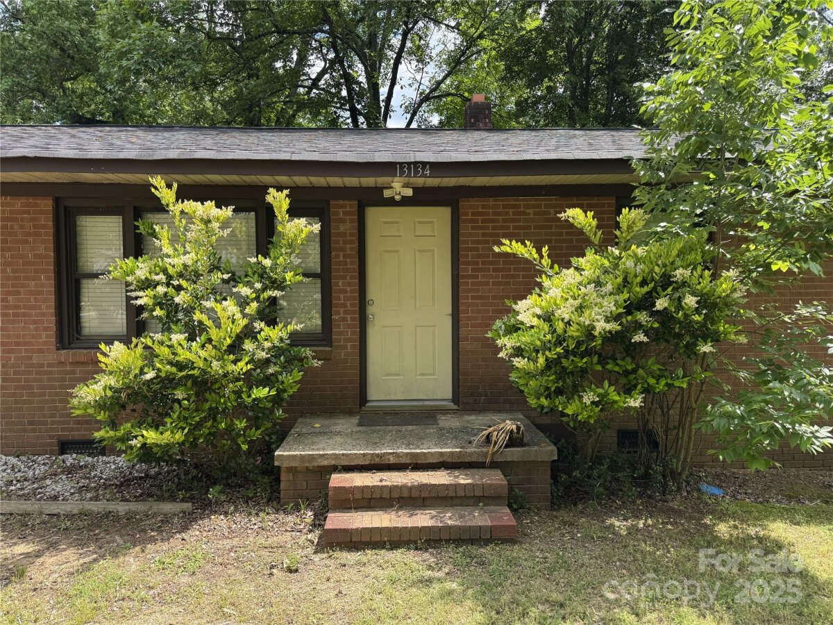 13134 Homewood Drive, Charlotte, NC 28262, MLS # 4255876