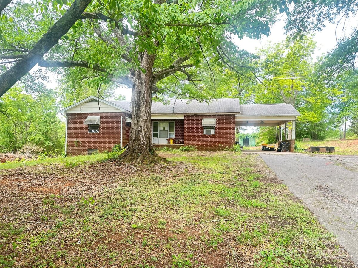 1564 Oakland Road, Forest City, NC 28043, MLS # 4255892