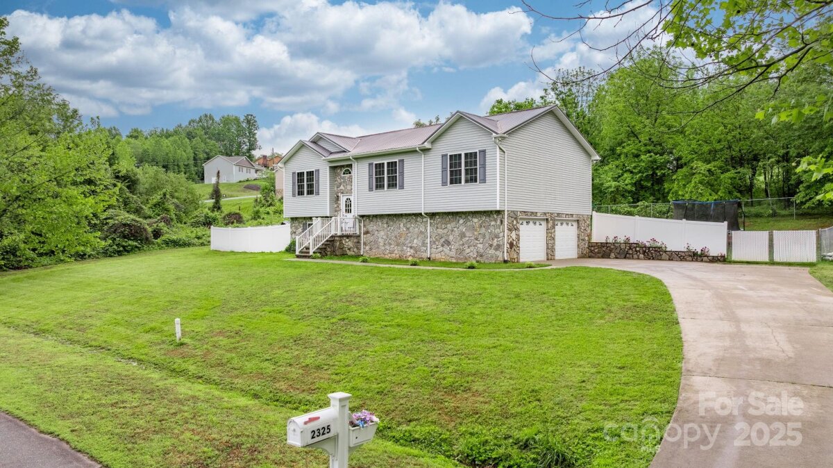 2325 Merts Way, Hudson, NC 28638, MLS # 4255918