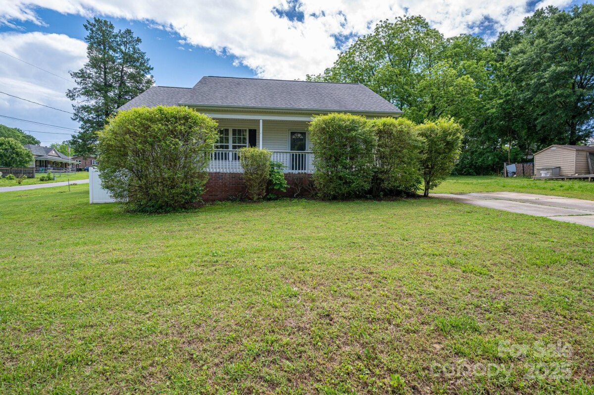 210 Park Street, Bessemer City, NC 28016, MLS # 4255970