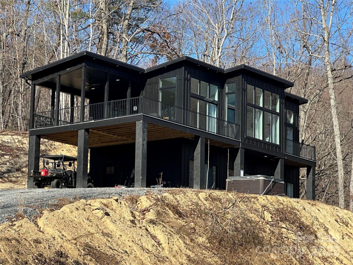 3149 Winter Hawk Lane, Lenoir, NC 28645, MLS # 4255973