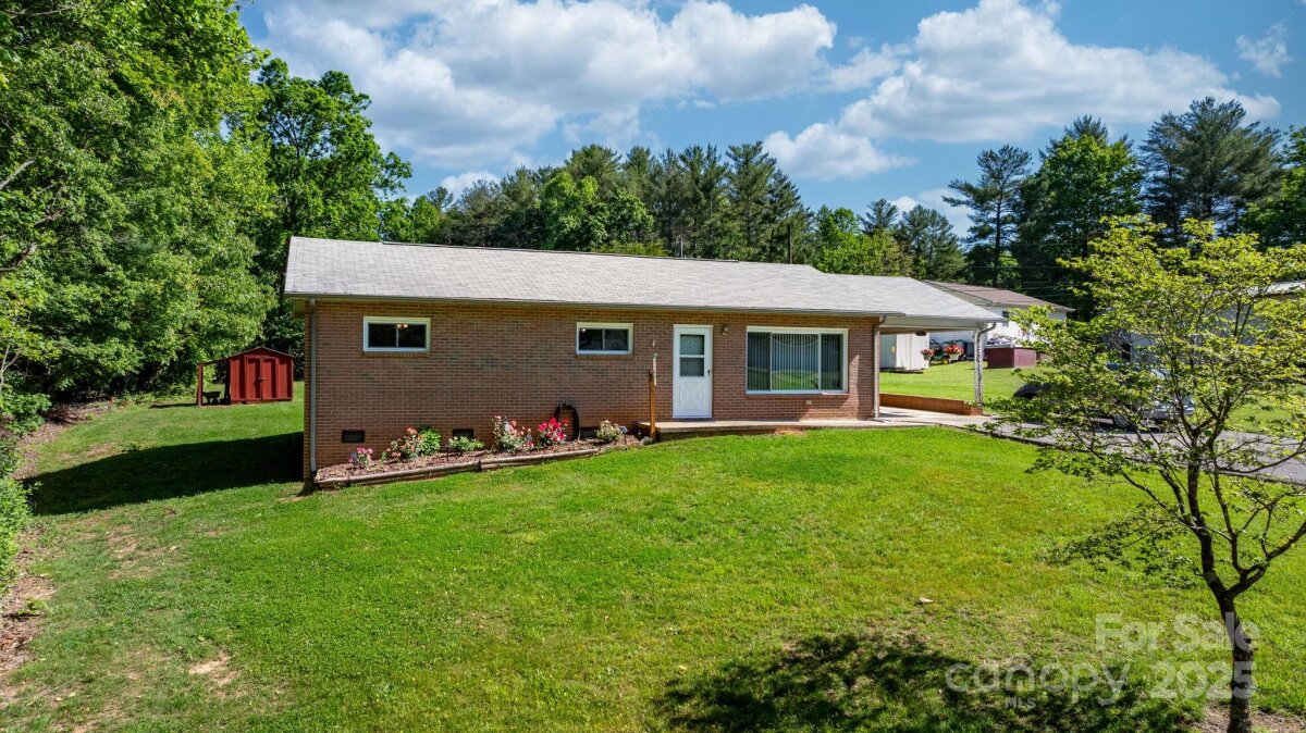1180 Dusty Oak Lane, Hudson, NC 28638, MLS # 4255989