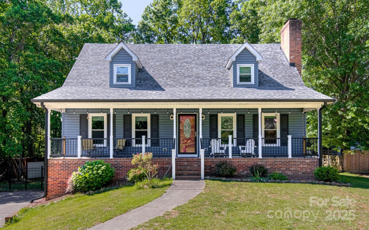 416 Summertree Court, Winston Salem, NC 27127, MLS # 4256061