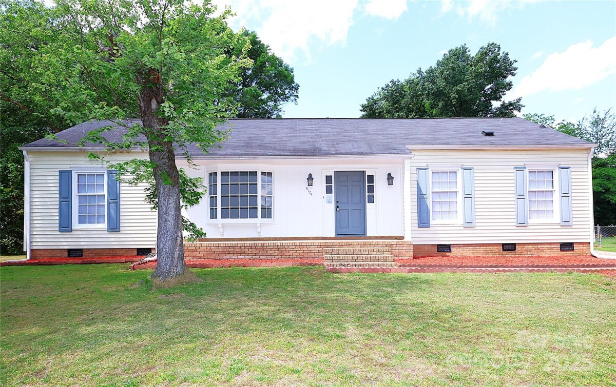 6124 Coach Hill Lane, Charlotte, NC 28212, MLS # 4256070