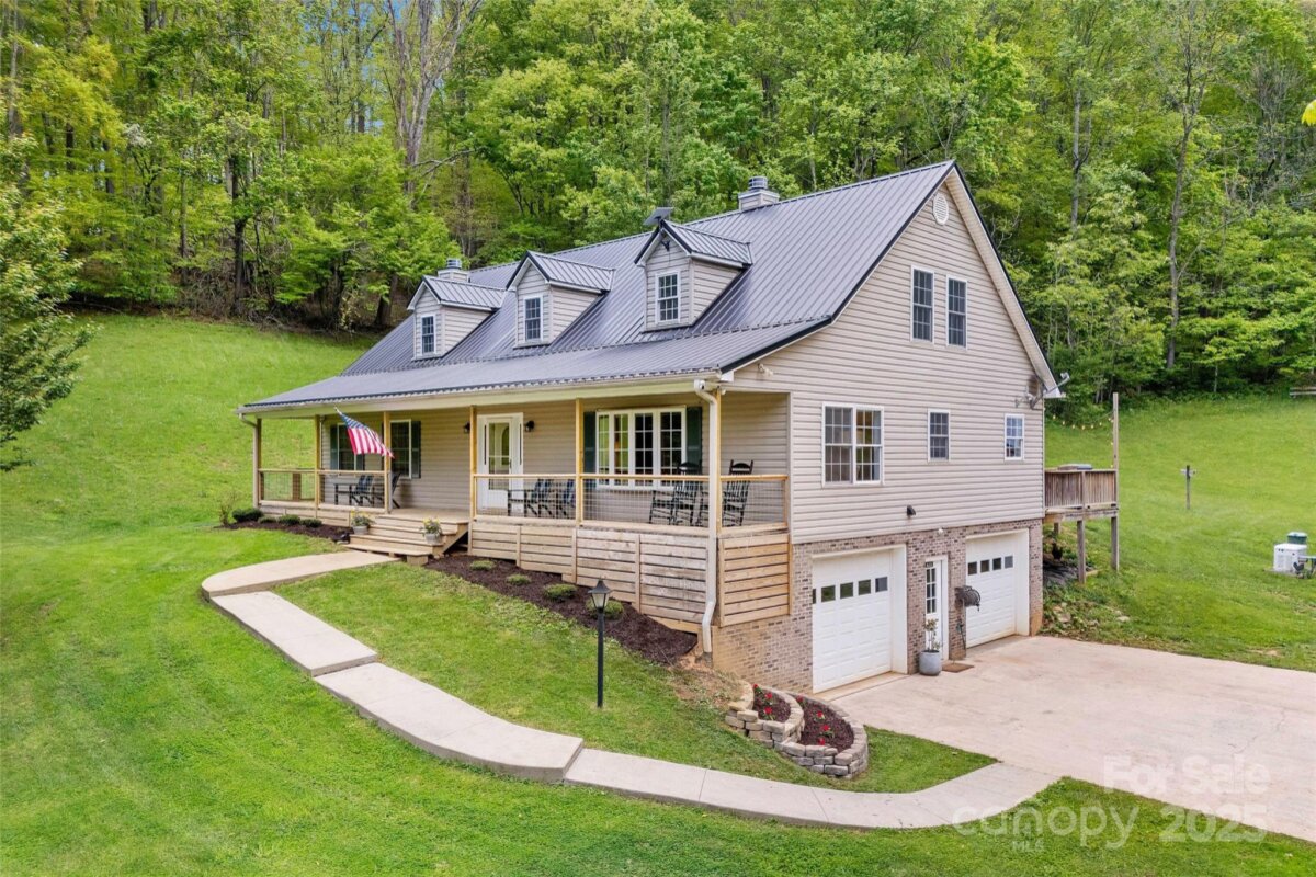 423 Cad Campbell Road, Bakersville, NC 28705, MLS # 4256266
