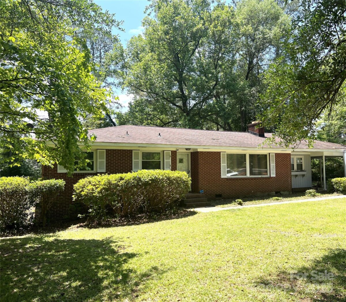 5 Hamden Circle, Cheraw, SC 29520, MLS # 4256305
