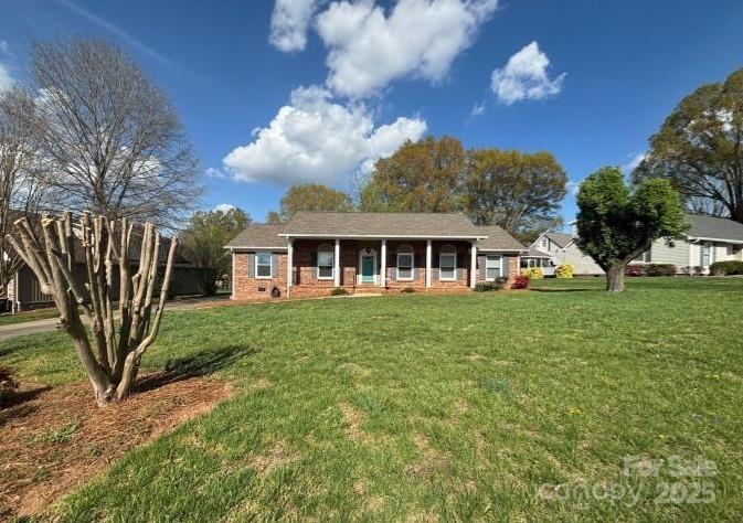 3660 9th Street Drive, Hickory, NC 28601, MLS # 4256308