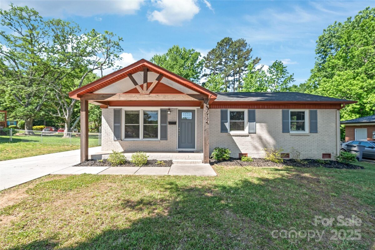 3932 Slagle Drive, Charlotte, NC 28215, MLS # 4256532