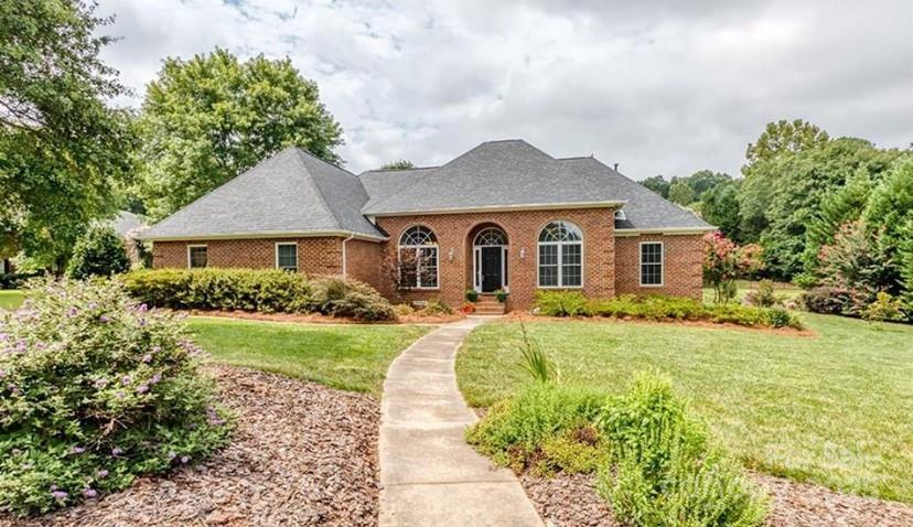 1337 NW Braeburn Road, Concord, NC 28027, MLS # 4256587