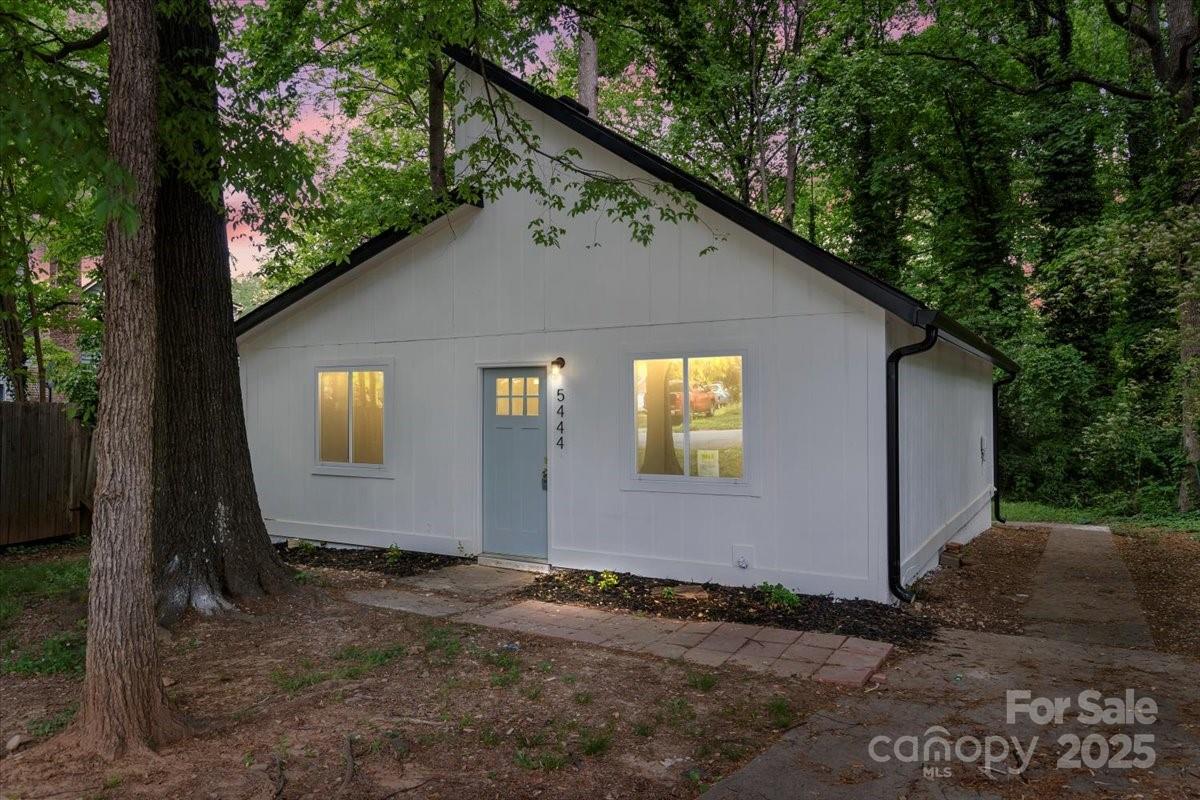 5444 Datha Avenue, Charlotte, NC 28269, MLS # 4256726