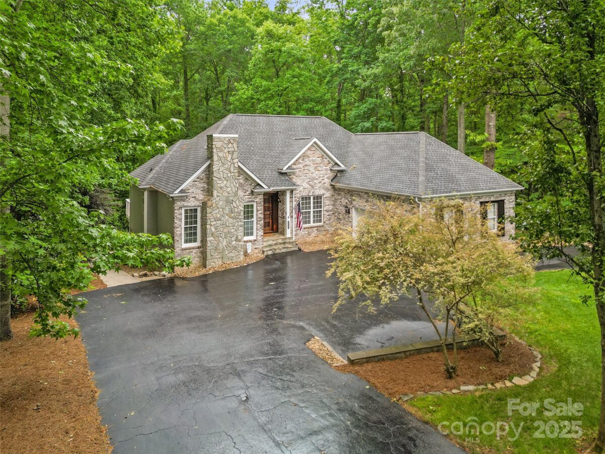 1669 Mary Ellen Drive, Fort Mill, SC 29708, MLS # 4256765