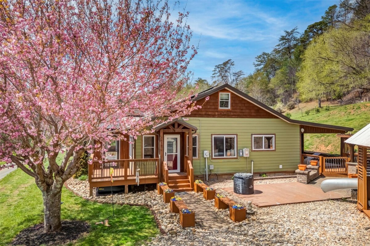 3610 Collettsville Road, Lenoir, NC 28645, MLS # 4256820