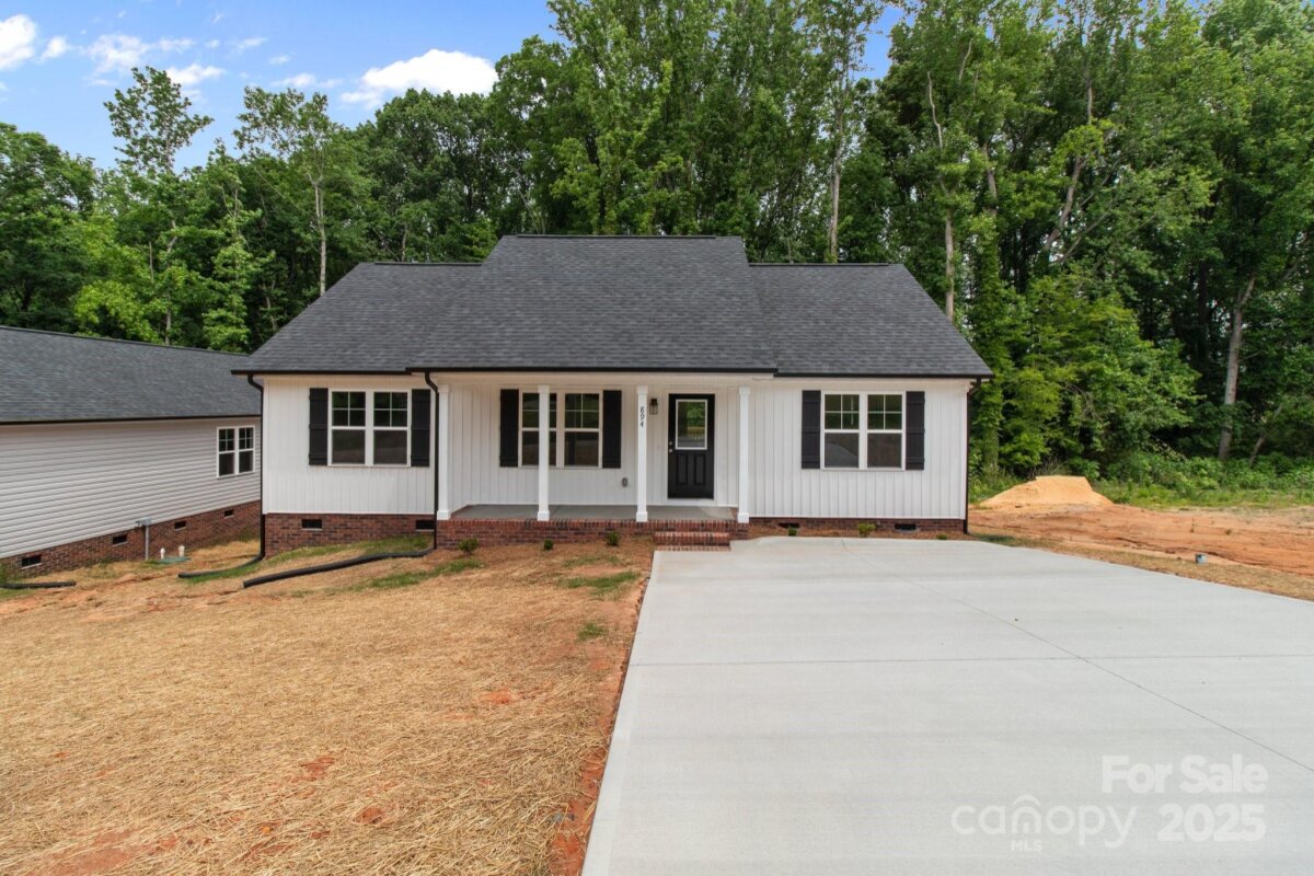 894 Oval Street, Kannapolis, NC 28081, MLS # 4256839