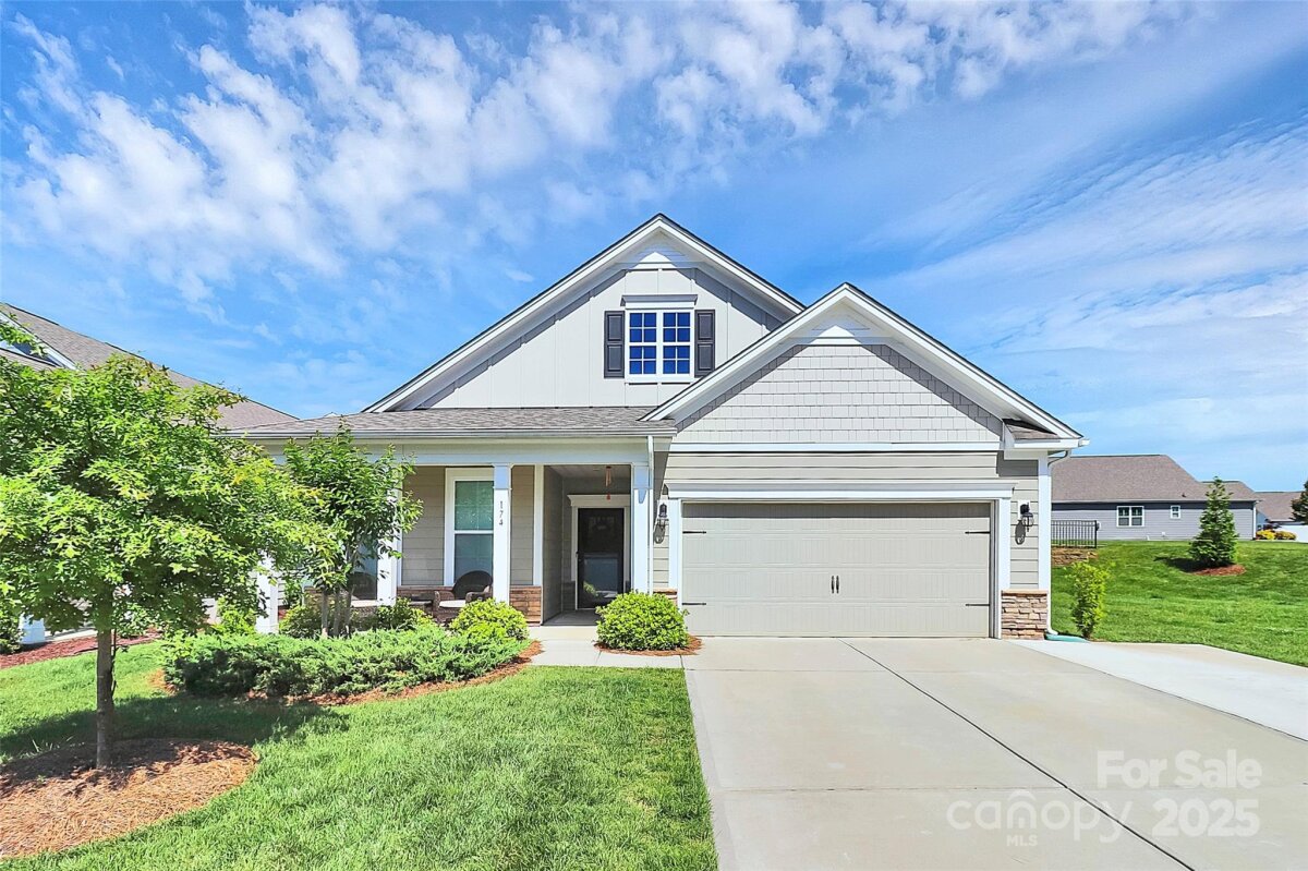 174 Hanks Bluff Drive, Mooresville, NC 28117, MLS # 4256870