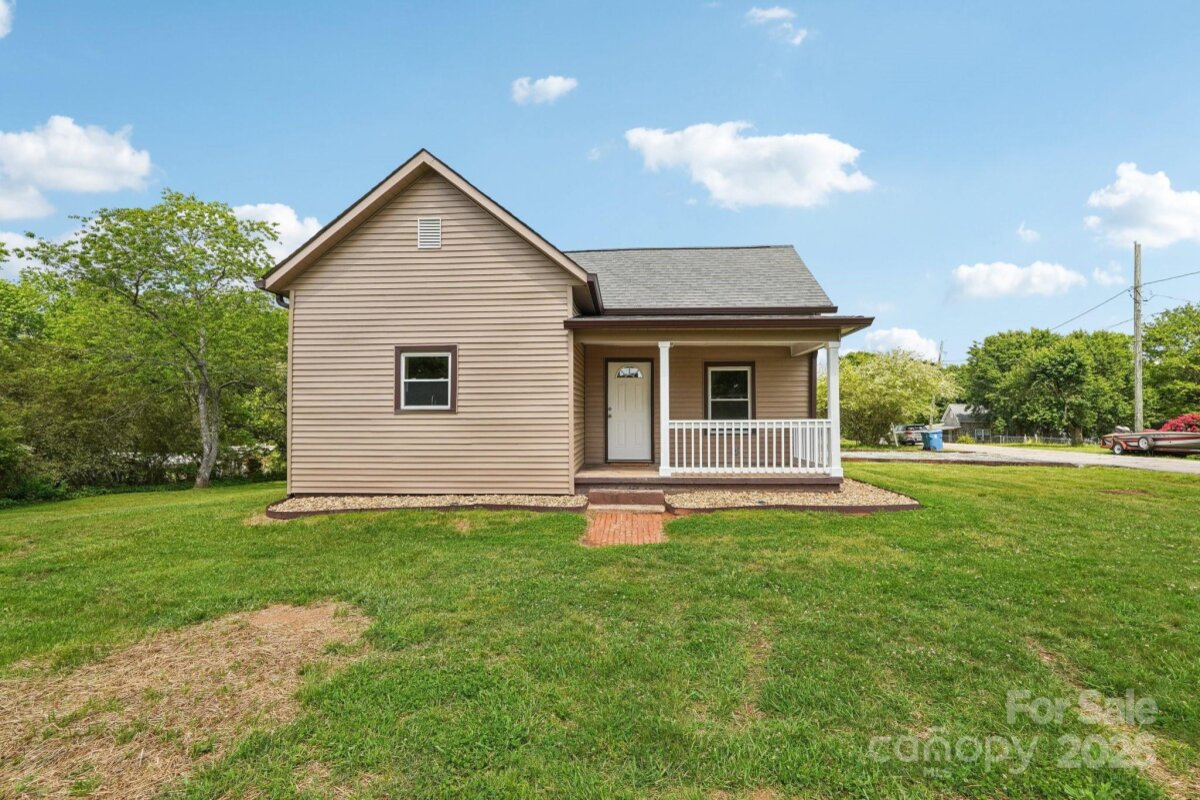 10 Lake Street, Granite Falls, NC 28630, MLS # 4257252